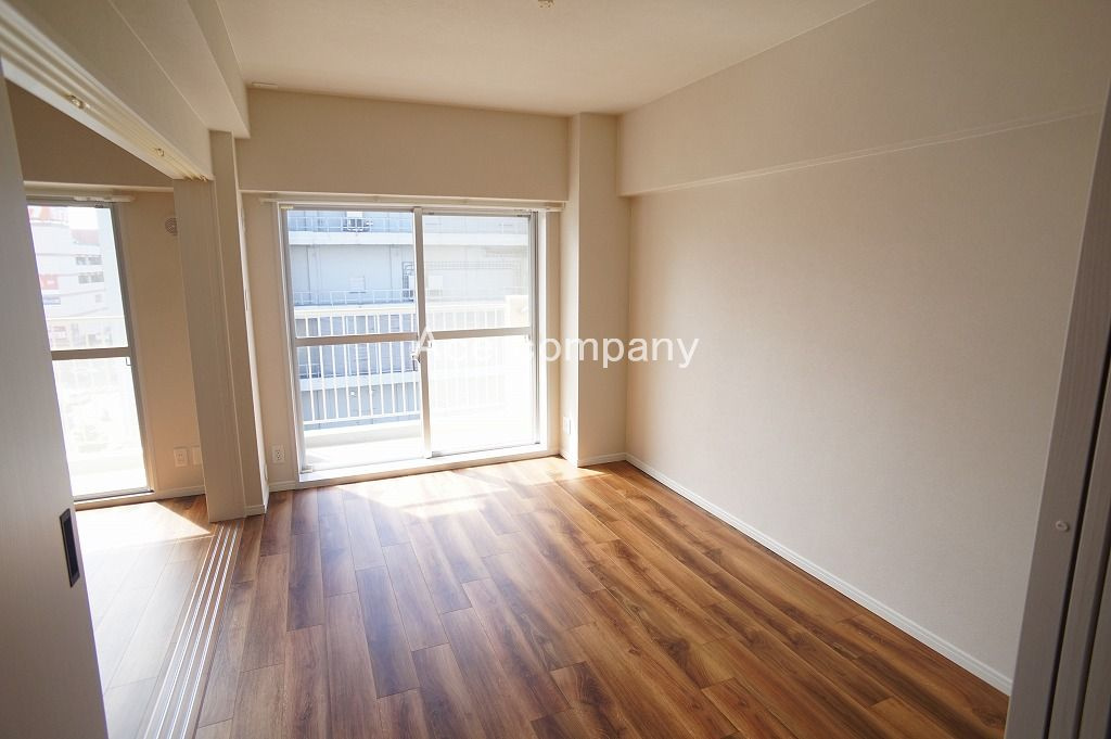 【内装】の画像