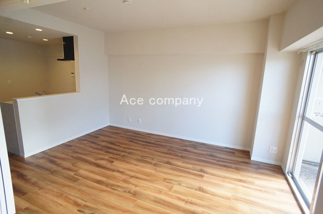 【居間・リビング】 | エーデルハイム関目 | 【LDK：約11帖】