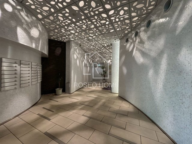 タワーレジデンスのロビー