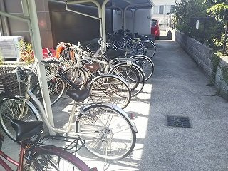 レオパレスさくらＢのその他|駐輪場