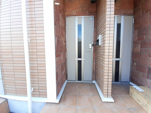 メゾンプラシードⅠのエントランス