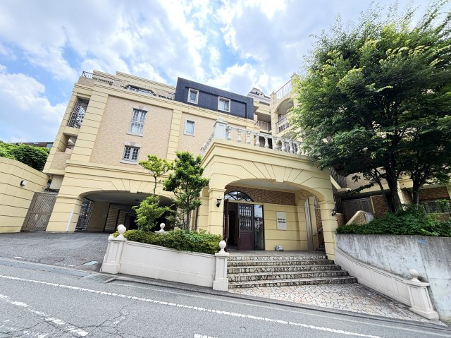 グランシティたまプラーザⅠの外観