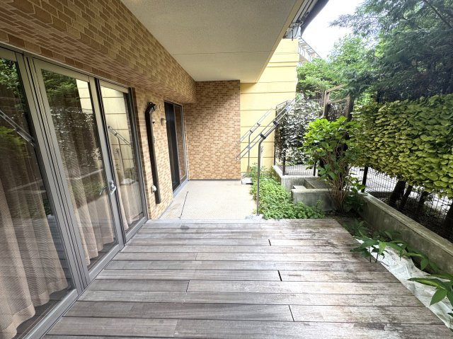 グランシティたまプラーザⅠの庭