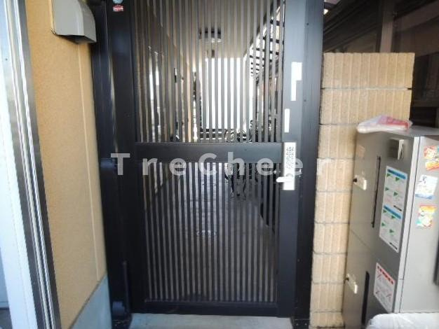 アークヒルズ蕨南町のエントランス