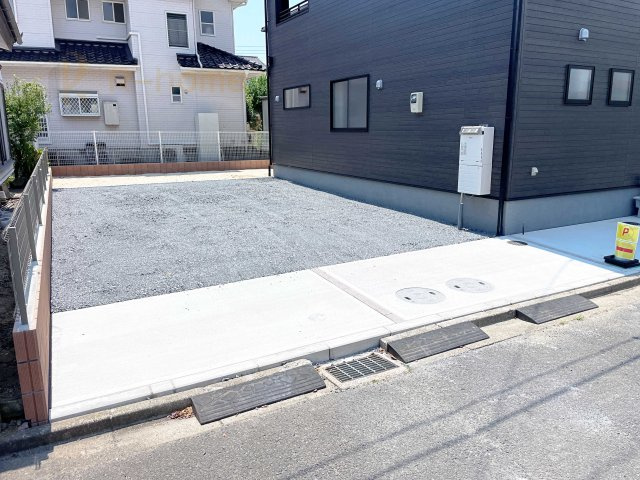 ひたちなか市高場10期　新築戸建て　1号棟の駐車場|4台駐車できるカースペース！