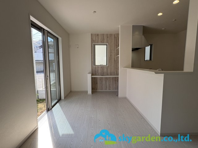 藤沢市善行坂1期　新築戸建　全3棟2号棟のダイニング|会話が弾むダイニングです