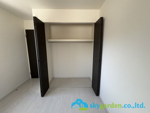 藤沢市善行坂1期　新築戸建　全3棟2号棟の収納|大きなスペースがあり、収納には困りません