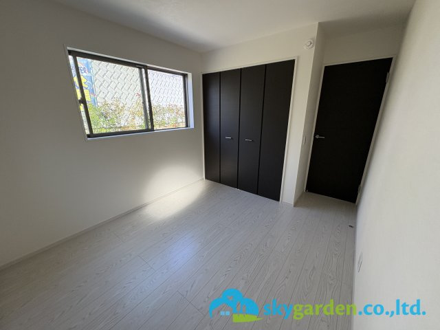 藤沢市善行坂1期　新築戸建　全3棟2号棟の子供部屋|お子さんのお部屋にいかがでしょうか