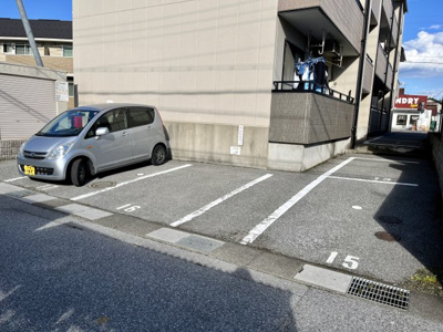 【駐車場】 | エスポワール平方