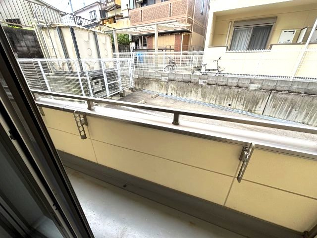 ステラウッド野中Ⅱのバルコニー
