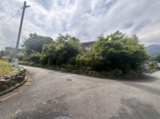 【前面道路含む現地写真】 | 大津市南小松1594-67　中古戸建 | 2025年06月　撮影
