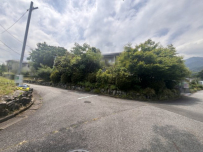 【前面道路含む現地写真】 | 大津市南小松1594-67　中古戸建 | 2025年06月　撮影