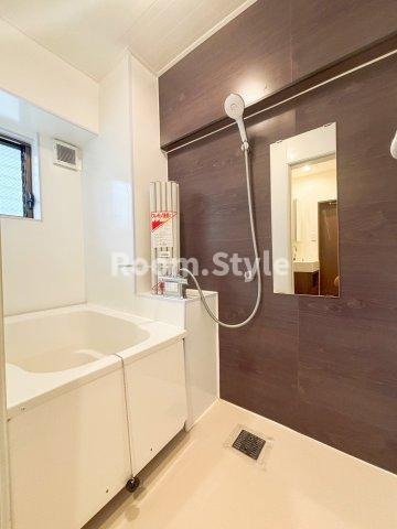 ニュー目黒フラワーマンションの浴室|空室のためご都合に合わせてご内覧できます