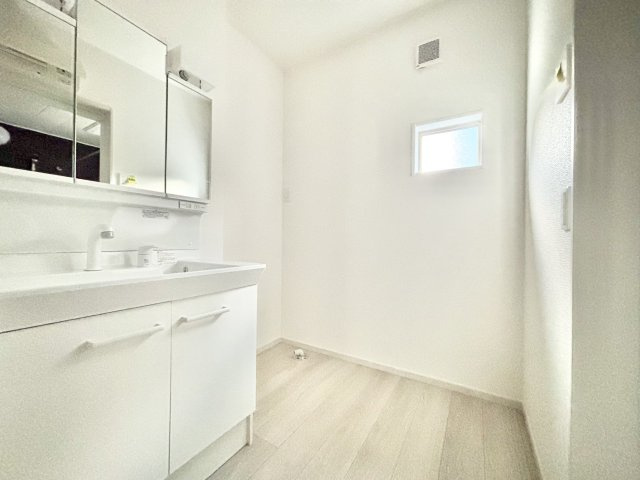 【独立洗面台】の画像