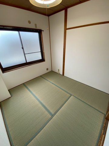 築島ビルの和室