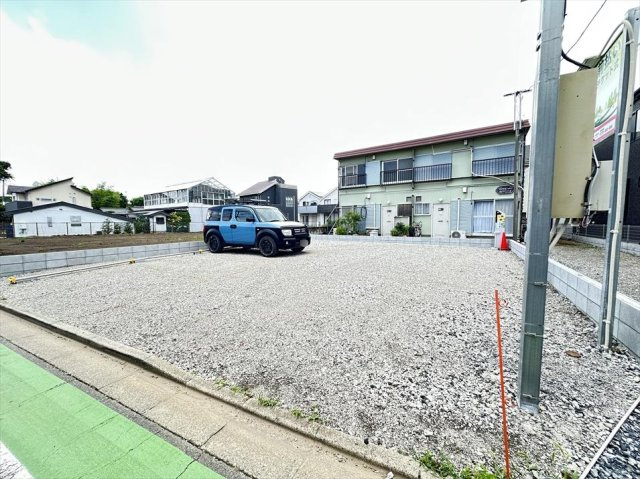 【外観】 | 新座市畑中2丁目　建築条件無売地　全1区画　(志木本店) | 販売現地／2025年6月撮影　
東側通路のため開放感良好な好立地です。