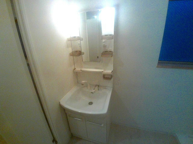 かぎ屋ビルの洗面所