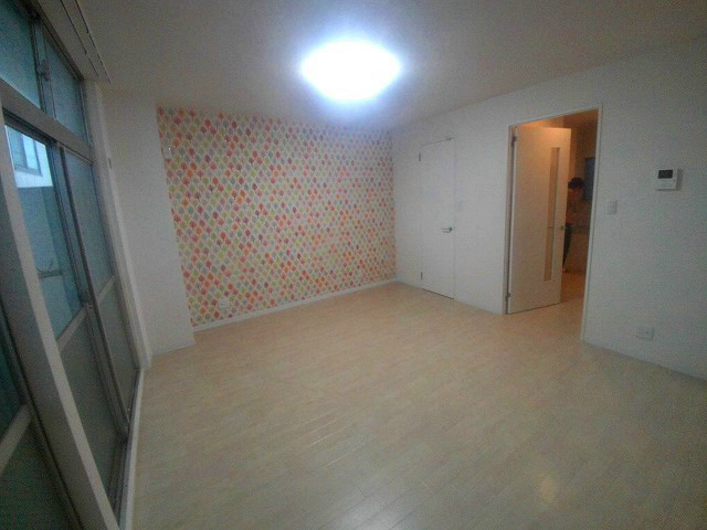 かぎ屋ビルの寝室