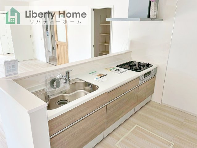 龍ケ崎市松葉４期　新築戸建　のキッチン
