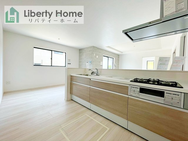 龍ケ崎市松葉４期　新築戸建　のキッチン
