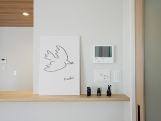 【セキュリティ】 | PEAKS下関市山の田中央（11号地）♪仲介手数料無料物件♪ | 家事動線を考慮した個所に設置し、防犯性と利便性に優れ快適と安らぎを合わせた優しい設計。
