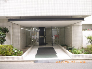 【エントランス】