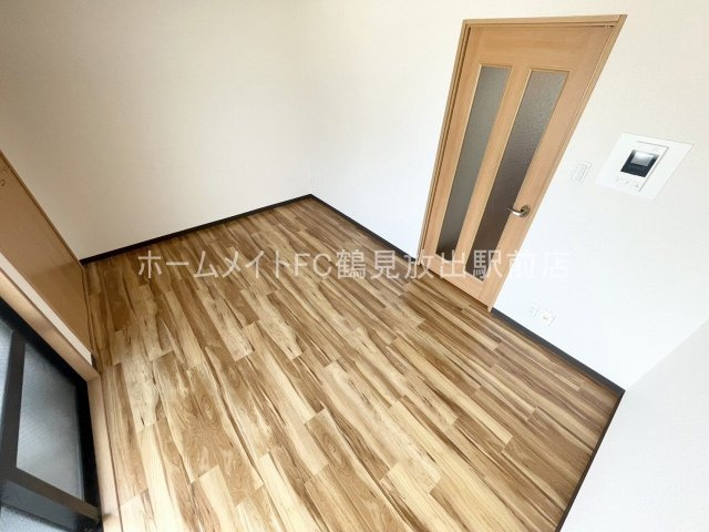 ピーノ・ウエストの洋室