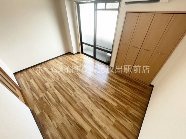 ピーノ・ウエストの洋室