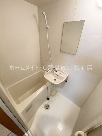 ピーノ・ウエストの浴室