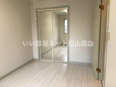 【洋室】 | フローラルコート