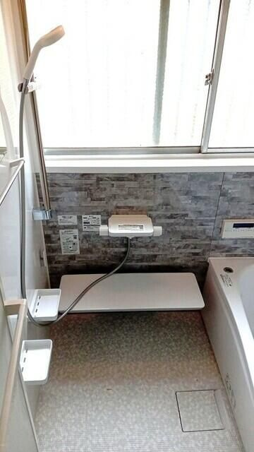 小川町１丁目戸建の浴室