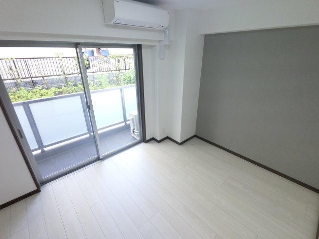ＧＥＮＯＶＩＡ南行徳ｓｋｙｇａｒｄｅｎの居間・リビング