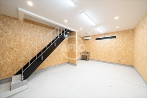 【駐車場】 | GARAGE LIVING TERRA SHIMIZUGAOKA（ガレージリビングテラ清水丘）　ガレージ