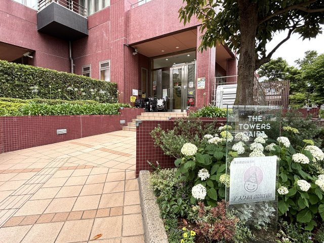 敷地内に保育施設有り