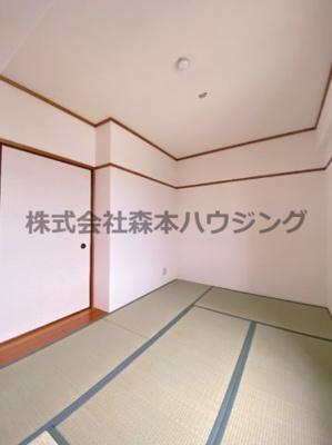 【和室】 | 　ジョイフル寝屋川 | 日本らしい落ち着いた雰囲気の和室です