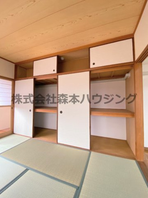 【収納】 | 　ジョイフル寝屋川 | 十分な収納スペースがあります