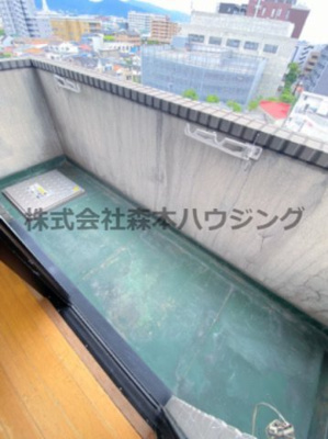 【バルコニー】 | 　ジョイフル寝屋川 | 陽当たり良好なバルコニーです