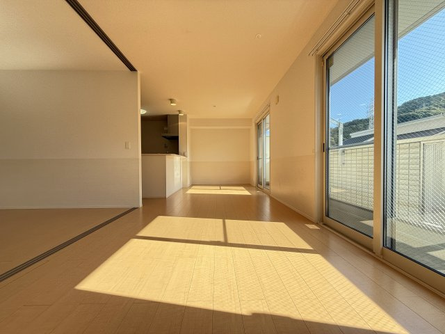 グランディオ B棟の居間・リビング