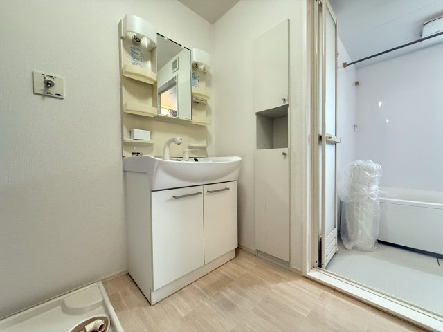 グランディオ B棟の独立洗面台