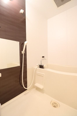 【浴室】 | グランデージ藤崎 | 別号室の写真になります。現況優先。