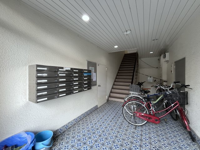 ヴェルドミール山忠あびこのエントランス