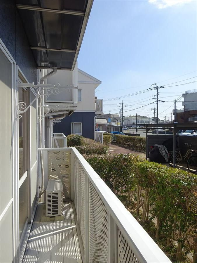 上津コーポB棟のバルコニー