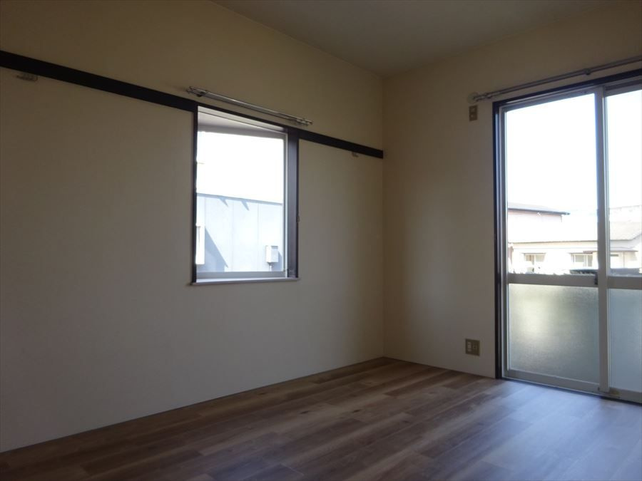 上津コーポB棟の内装