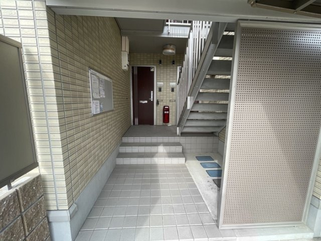 ウィット Nのロビー