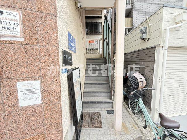 ベルモントマンションのエントランス