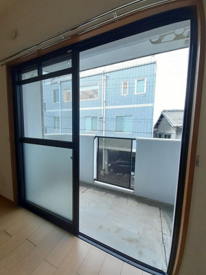 【バルコニー】 | ウェルス三ヶ田