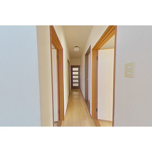 市橋1丁目永田アパートのその他|廊下
