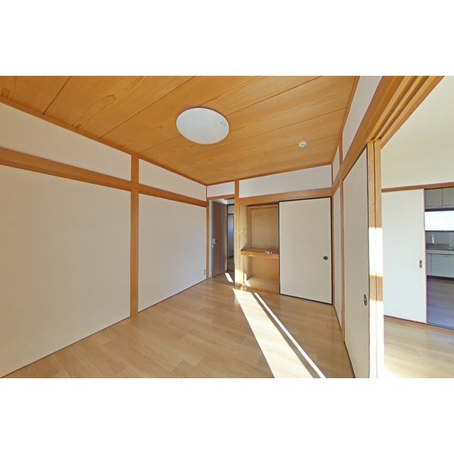 市橋1丁目永田アパートの内装|中洋室