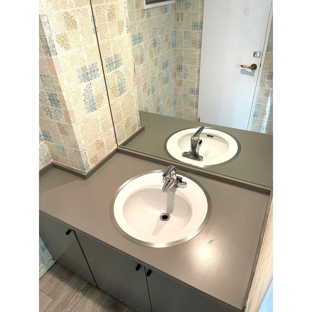 岐阜市徹明通３丁目の店舗事務所の内装