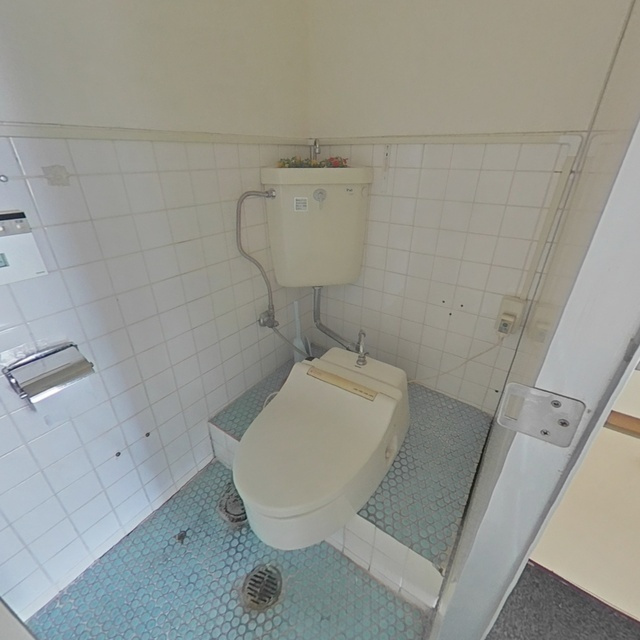 福光西ビル（店舗）のトイレ